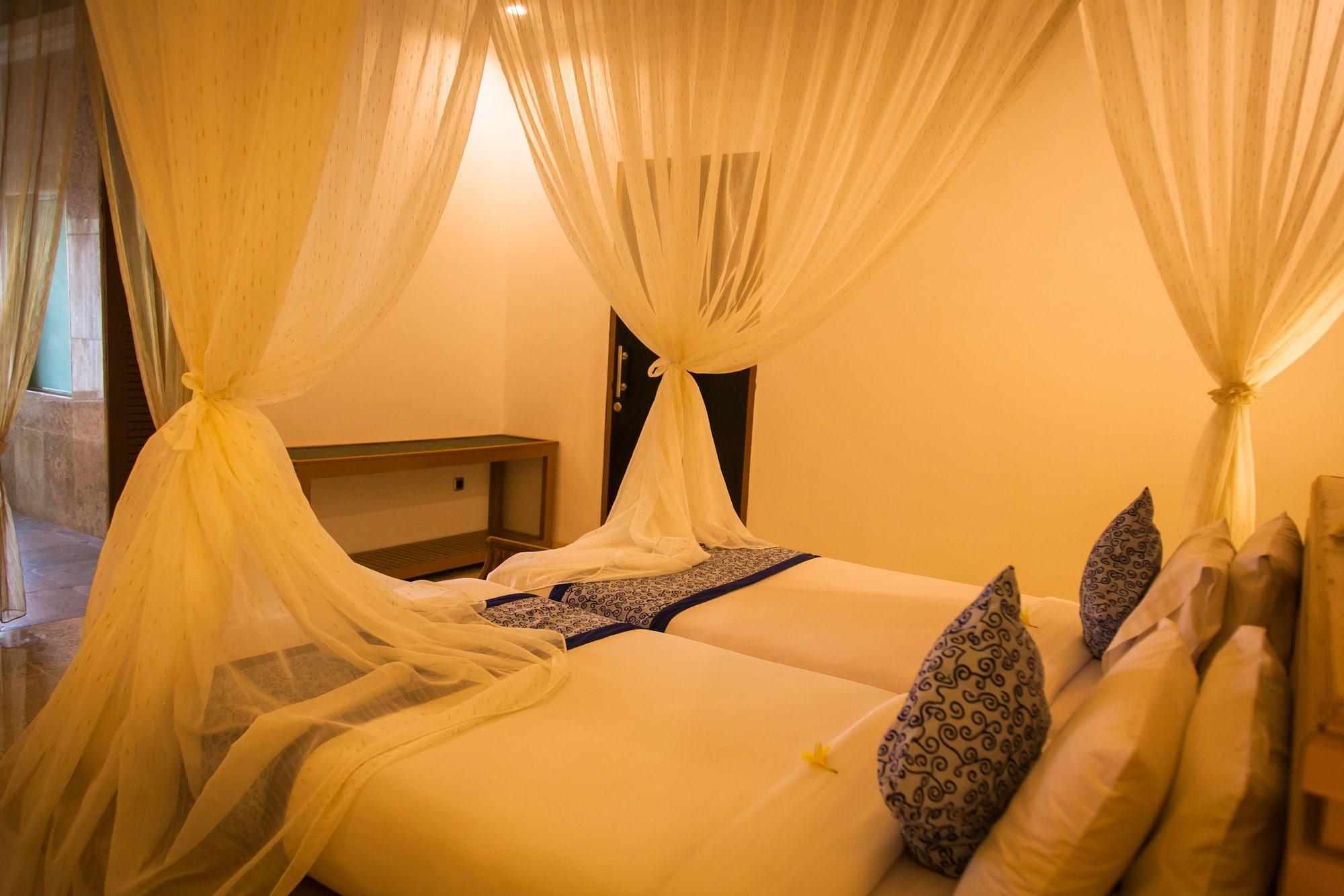 Royal Pool Villa Bali Nusa Dua  Exterior photo