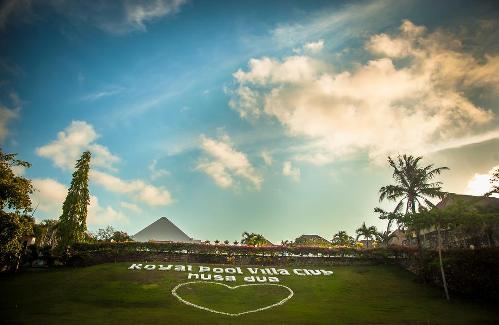 Royal Pool Villa Bali Nusa Dua  Exterior photo